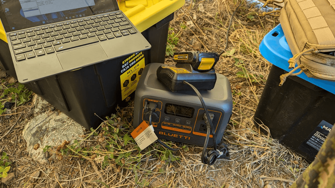 BLUETTI AC2P Portable Power Station 230.4Wh LiFePO4 300W Pure Sine Wave Solar Generator-3